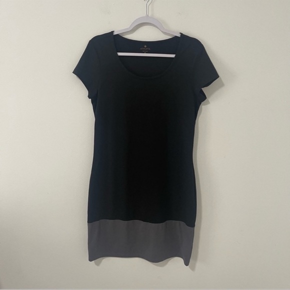 Athleta Ella Colorblock Black Grey T Shirt Cotton Dress Size Medium - Picture 2 of 4